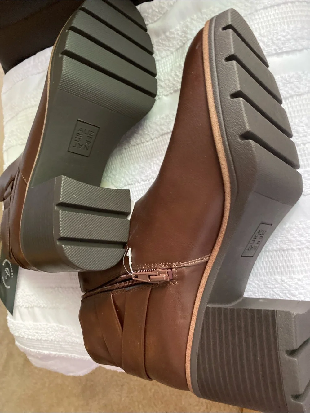 Naturalizer Brown Leather Block Heel Ankle Booties